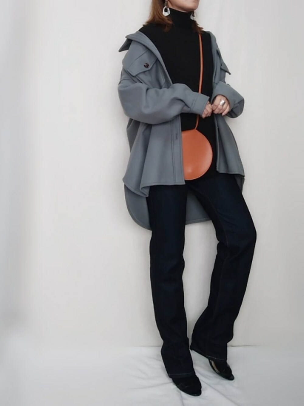 「PR、GU、リブタートルネックニットチュニック、EDWIN、メンズデニム、ストレートデニム、CPOジャケット、auntmarie's 、くすみブルー」｜「Aunt Marie'sのAUNT MARIE'S メルトンCPOシャツジャケット（カバーオール、グレー系）」を使った、SHOさん（レディース・164cm）の秋コーディネートの1枚目の写真