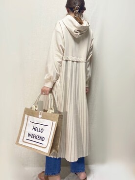 「MAYSON GREY（メイソングレイ）の【socolla】バックプリーツワンピース（ワンピース）」を使った、SHOさん（レディース・165cm）の春コーディネート