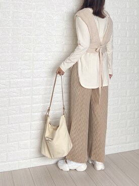 「SALON（サロン）のアイテム」を使った、SHOさん（レディース・165cm）の秋コーディネート