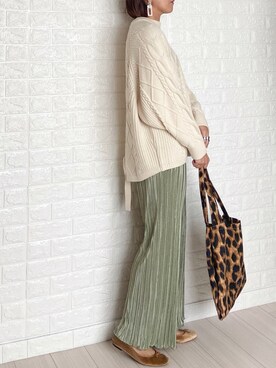 「BEAUTY&YOUTH UNITED ARROWS（ビューティーアンドユースユナイテッドアローズ）のBY∴ ロゴレオパードパーテーショントート ◆（トートバッグ）」を使った、SHOさん（レディース・165cm）の秋コーディネート
