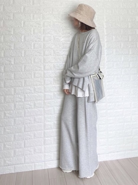 「FEELING MADE（フィーリングメイド）のアイテム（トップス）」を使った、SHOさん（レディース・165cm）の冬コーディネート