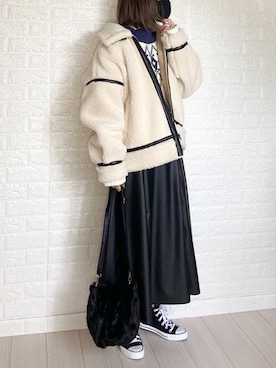 「レザースカート」｜「アイテム（ムートンコート）」を使った、SHOさん（レディース・165cm）の冬コーディネート
