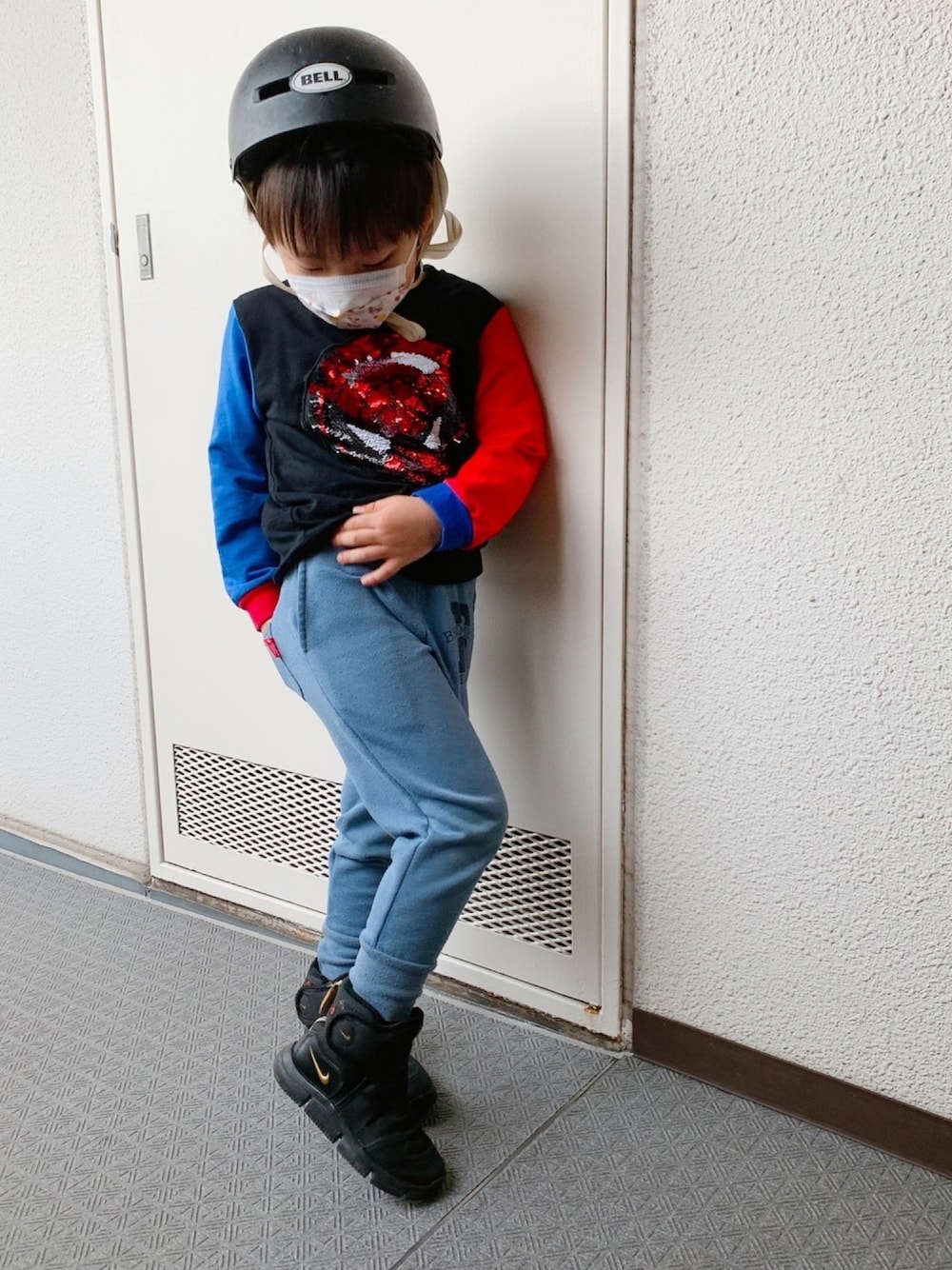 「キッズファッション、男の子コーデ、4歳、スパイダーマン、ゆうのすけ成長日記、リバーシブルスパンコール、ヒーロー、ヒーローコーデ」｜「西松屋のアイテム（その他パンツ、ブルー系）」を使った、YUNOSUKEさん（キッズ・110cm）の春コーディネートの1枚目の写真