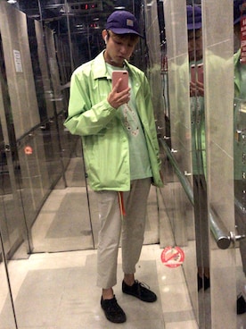 「STUSSY（ステューシー）のアイテム（マウンテンパーカー）」を使った、Churk Ho Lunさん（メンズ・175cm）の秋コーディネート