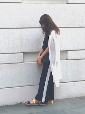 「EMODA（エモダ）のアイテム（つなぎ/オールインワン）」を使った、華さん（レディース・164cm）の秋コーディネート