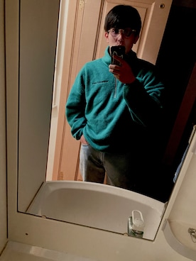 「Gosha Rubchinskiy（ゴーシャラブチンスキー）のアイテム（トップス）」を使った、ggさん（メンズ・176cm）の春コーディネート