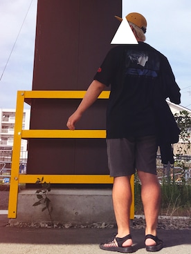 「LEGENDA（レジェンダ）のアイテム（Tシャツ/カットソー、ブラック系）」を使った、paisenさん（メンズ・174cm）の夏コーディネート