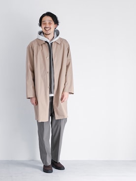 「アイテム（ステンカラーコート）」を使った、DOORS MENSさん（メンズ・176cm）の冬コーディネート