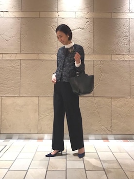 「TOFF&LOADSTONE（トフアンドロードストーン）のアイテム（ハンドバッグ）」を使った、奥澤　朋子さん（レディース・165cm）の冬コーディネート