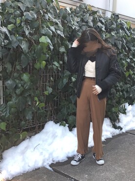 「カフェ巡り」｜「アイテム（MA-1）」を使った、MANAMIさん（レディース・165cm）の春コーディネート