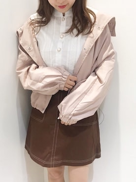 「NICE CLAUP（ナイスクラップ）のアイテム（マウンテンパーカー）」を使った、MANAMIさん（レディース・165cm）の秋コーディネート