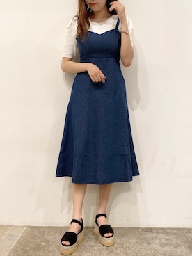 「NICE CLAUP（ナイスクラップ）のアイテム（ワンピース/ドレス）」を使った、MANAMIさん（レディース・165cm）の春コーディネート