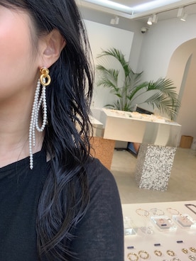 「アイテム（ピアス（片耳用））」を使った、monday editionさん（レディース・163cm）の夏コーディネート