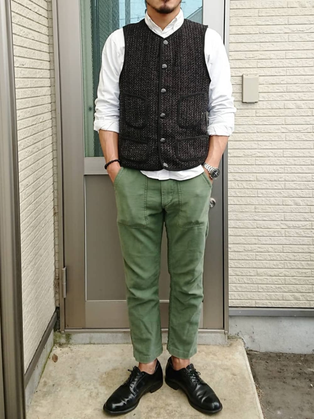 「秋服準備はじめました、秋、古着、vintage、ビーチクロス、ボタンダウンシャツ、革靴」｜「orSlowの【orslow】　SLIM FIT FATIGUE　GRN（カーゴパンツ、グリーン系）」を使った、sawaさん（メンズ・172cm）の秋コーディネートの1枚目の写真
