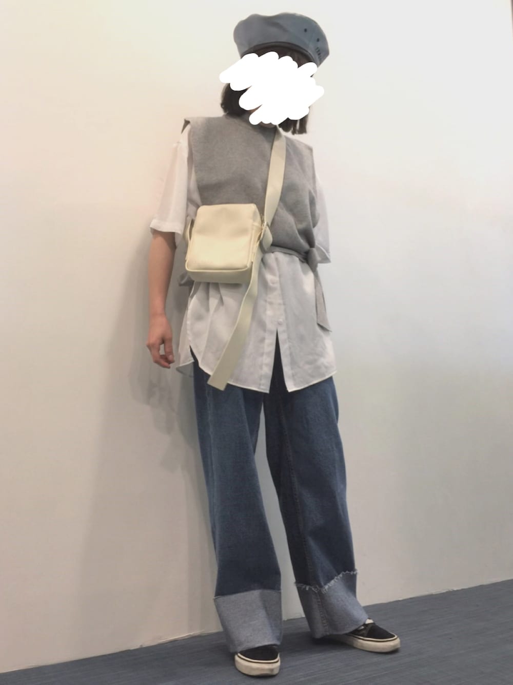 COLLABONATIONさんの「[13month]BELTED HALF LONG SHIRT (WHITE)（13MONTH）」を使ったコーディネート