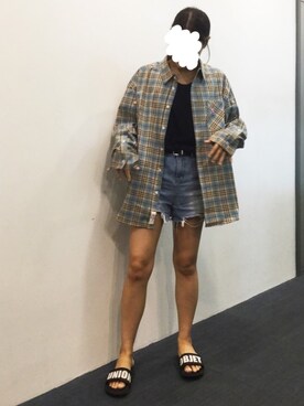 「WaiKei（ワイケイ）のアイテム（シャツ/ブラウス）」を使った、COLLABONATIONさん（レディース・166cm）の夏コーディネート