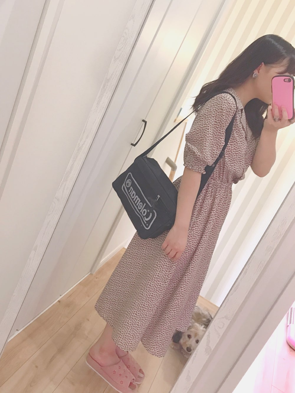 「楽チンコーデ、おしゃれさんと繋がりたい、大人ガーリー、低身長コーデ、看護学生」｜「COLEMANのアイテム（ショルダーバッグ、ブラック系）」を使った、sakippeさん（レディース・148cm）の夏コーディネートの1枚目の写真