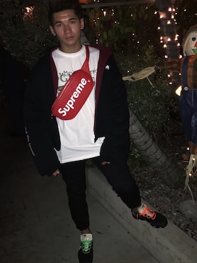 Louis Vuitton ルイヴィトン のボディバッグ ウエストポーチを使ったメンズ人気ファッションコーディネート ユーザー その他ユーザー 髪型 ロングヘアー Wear