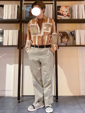 「アイテム（トップス、ブラウン系）」を使った、RUIさん（メンズ・166cm）の秋コーディネート