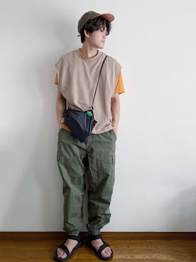 「UNIQLO（ユニクロ）のクルーネックT（半袖）（Tシャツ/カットソー）」を使った、RUIさん（メンズ・166cm）の夏コーディネート