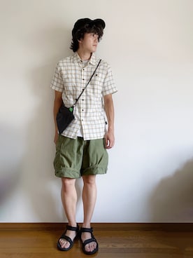 「UNIQLO（ユニクロ）のクルーネックT（半袖）（Tシャツ/カットソー）」を使った、RUIさん（メンズ・166cm）の夏コーディネート