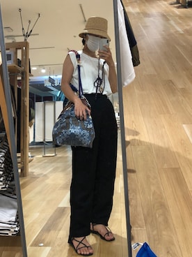 「MONDAY EDITION（マンデイ　エディション）のアイテム」を使った、®️さん（レディース・163cm）の秋コーディネート