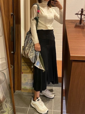 「ANDERSSON BELL（アンダースンベル）のアイテム」を使った、®️さん（レディース・163cm）の秋コーディネート