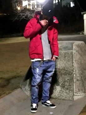 「FAT(エフエイティー)のアイテム(帽子)」を使った、uzaruさん(メンズ・178cm)の冬コーディネート