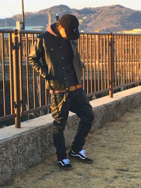 「CLUCT（クラクト）のアイテム（その他アウター）」を使った、uzaruさん（メンズ・178cm）の冬コーディネート