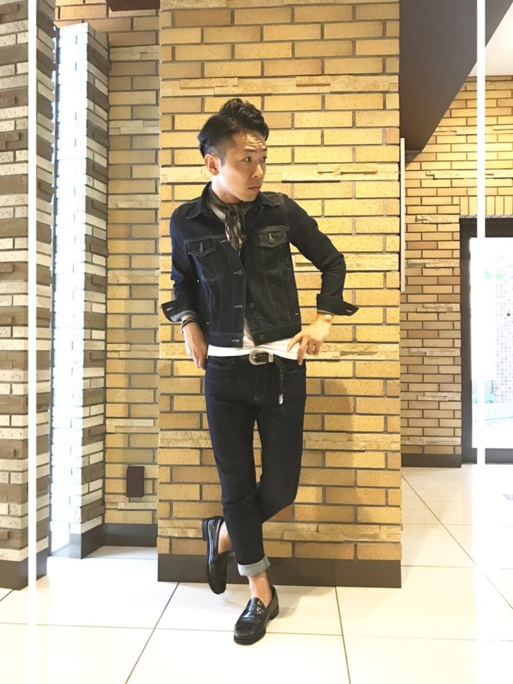 「ラブアンドピース2017、秋のコーデ、カジュアル、デニムパンツ、デニムオンデニム、小さいメンズ、細いメンズ、yard-style、30代、おしゃれさんと繋がりたい」｜「GUのアイテム（デニムジャケット、ブルー系）」を使った、yappyさん（メンズ・168cm）の秋コーディネートの1枚目の写真