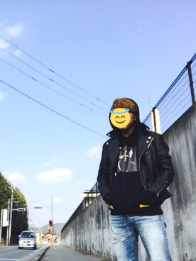 「off white」｜「アイテム（ライダースジャケット）」を使った、けーたさん（メンズ・172cm）の春コーディネート