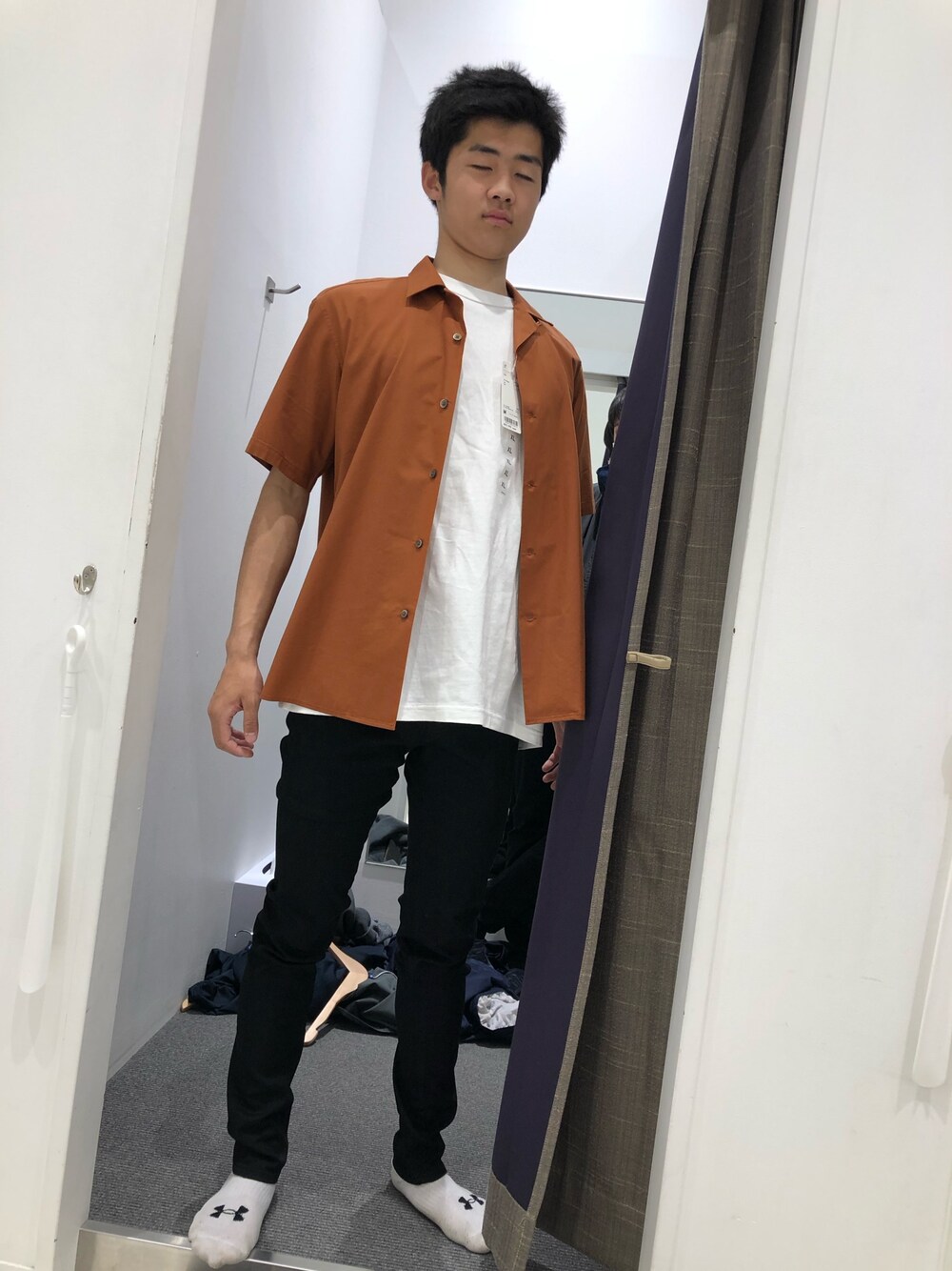 「GUのアイテム（その他アウター、シルバー系）」を使った、ファッションモンスターさん（メンズ・175cm）の夏コーディネートの1枚目の写真