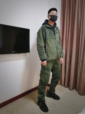 「Li-Ning（リーニン）のアイテム」を使った、阿睿_Simonさん（メンズ・182cm）の冬コーディネート