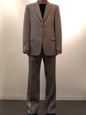「VERSACE（ヴェルサーチ）のアイテム（ジャケット/アウター）」を使った、Rさん（メンズ・180cm）の冬コーディネート
