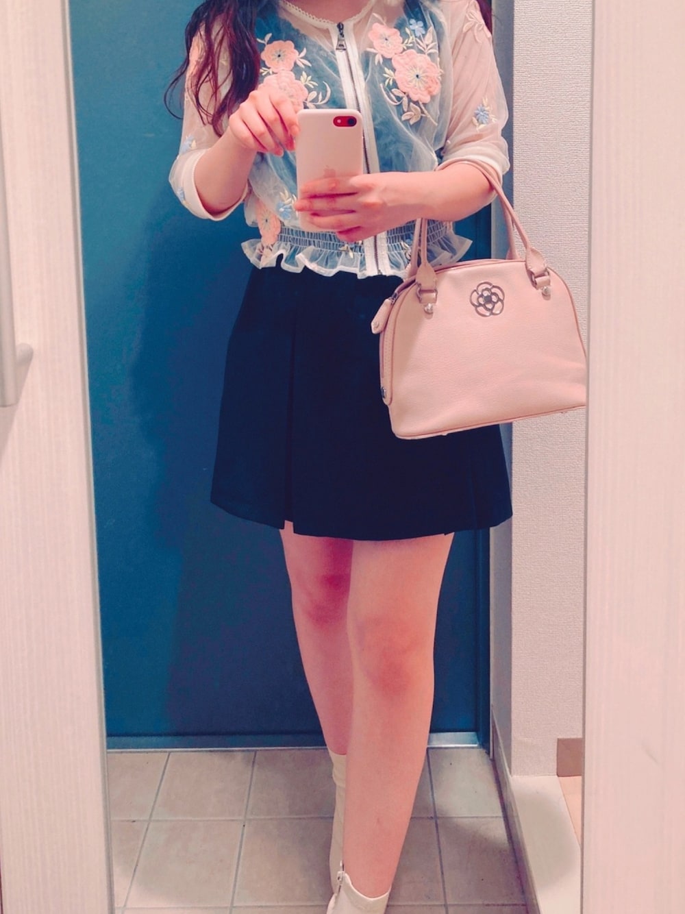 「今日のコーデ、低身長、シースルー、デート、お洒落さんとつながりたい、リリーブラウン」｜「LILY BROWNのアイテム（その他トップス、その他）」を使った、なーさん（レディース・150cm）の秋コーディネートの1枚目の写真