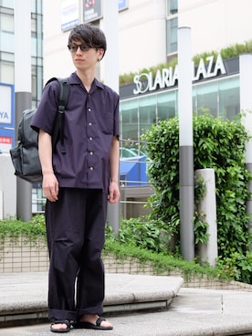 「Scye（サイ）のアイテム（シャツ/ブラウス）」を使った、OHBUCHI TAKUYAさん（メンズ・170cm）の春コーディネート