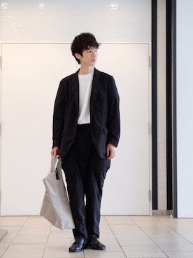 「Hender Scheme（エンダースキーマ）のアイテム（シューズ）」を使った、OHBUCHI TAKUYAさん（メンズ・170cm）の夏コーディネート