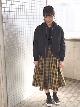 「黄色スカート」｜Yume さん（レディース・159cm）の秋コーディネート