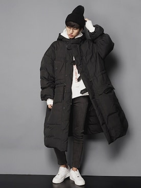 「TOPMAN（トップマン）のアイテム（デニムパンツ）」を使った、Song  さん（メンズ・189cm）の冬コーディネート