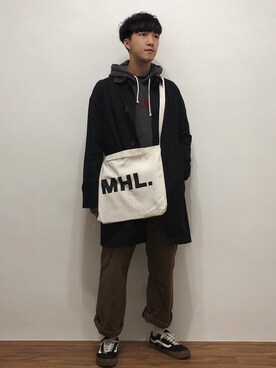 「URBAN RESEARCH（アーバンリサーチ）のアイテム（ピーコート）」を使った、麥さん（メンズ・177cm）の春コーディネート