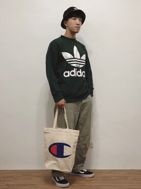 「Champion（チャンピオン）のアイテム（トートバッグ）」を使った、麥さん（メンズ・177cm）の秋コーディネート