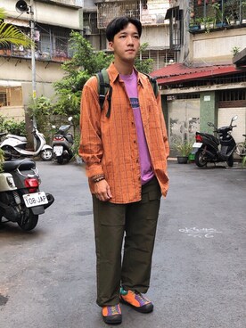 「KEEN（キーン）のアイテム（その他シューズ）」を使った、麥さん（メンズ・177cm）の夏コーディネート