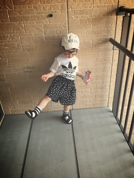 「omake（オマケ）のアイテム（トップス）」を使った、momono13さん（キッズ・90cm）の夏コーディネート