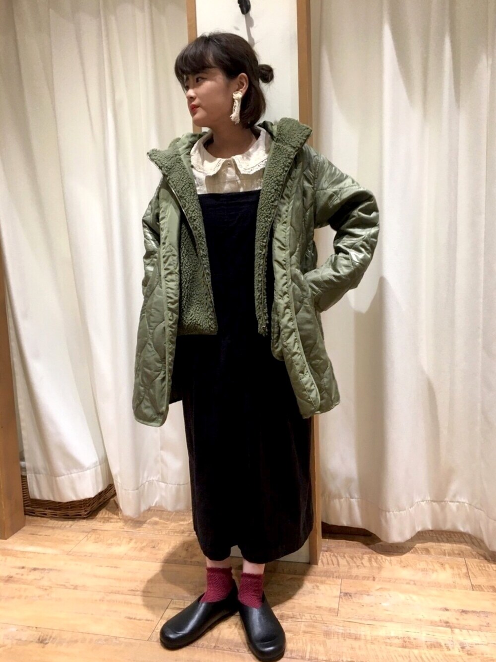「3way、ブルゾン、samansamos2、秋冬コーデ、カーキ、革靴」｜「Samansa Mos2の3wayナイロンキルトブルゾン（ブルゾン、グリーン系）」を使った、み🐨さん（レディース・152cm）の秋コーディネートの1枚目の写真