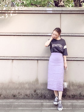 「ALLUMER（アリュメール）のアイテム（Tシャツ/カットソー）」を使った、nanaさん（レディース・160cm）の夏コーディネート