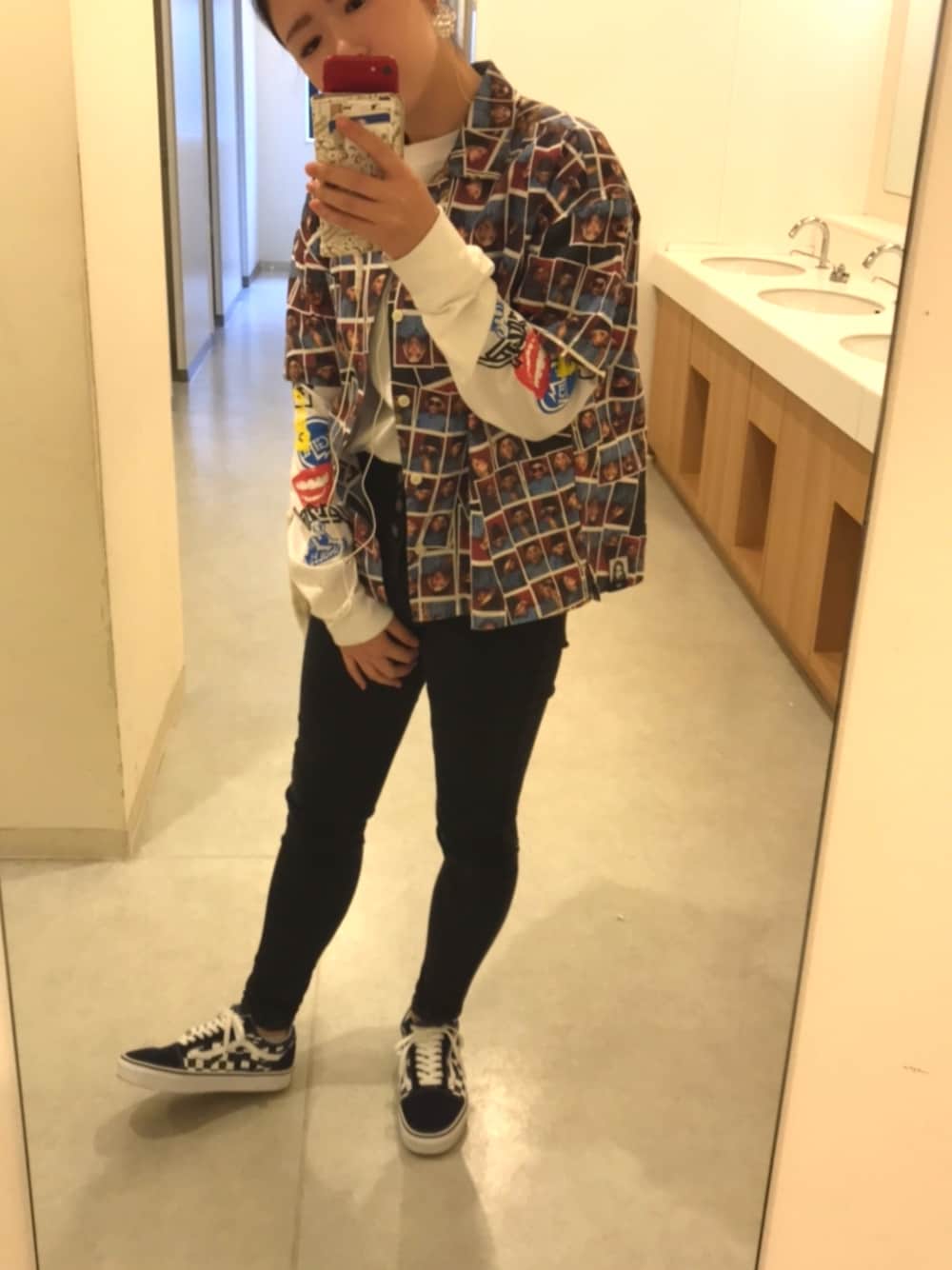 「xgirl、Xgirl_ootd」｜「X-girlのChloe Sevigny ALL OVER PRINTED SHIRTS（シャツ/ブラウス、その他）」を使った、minatoさん（レディース・159cm）の秋コーディネートの1枚目の写真