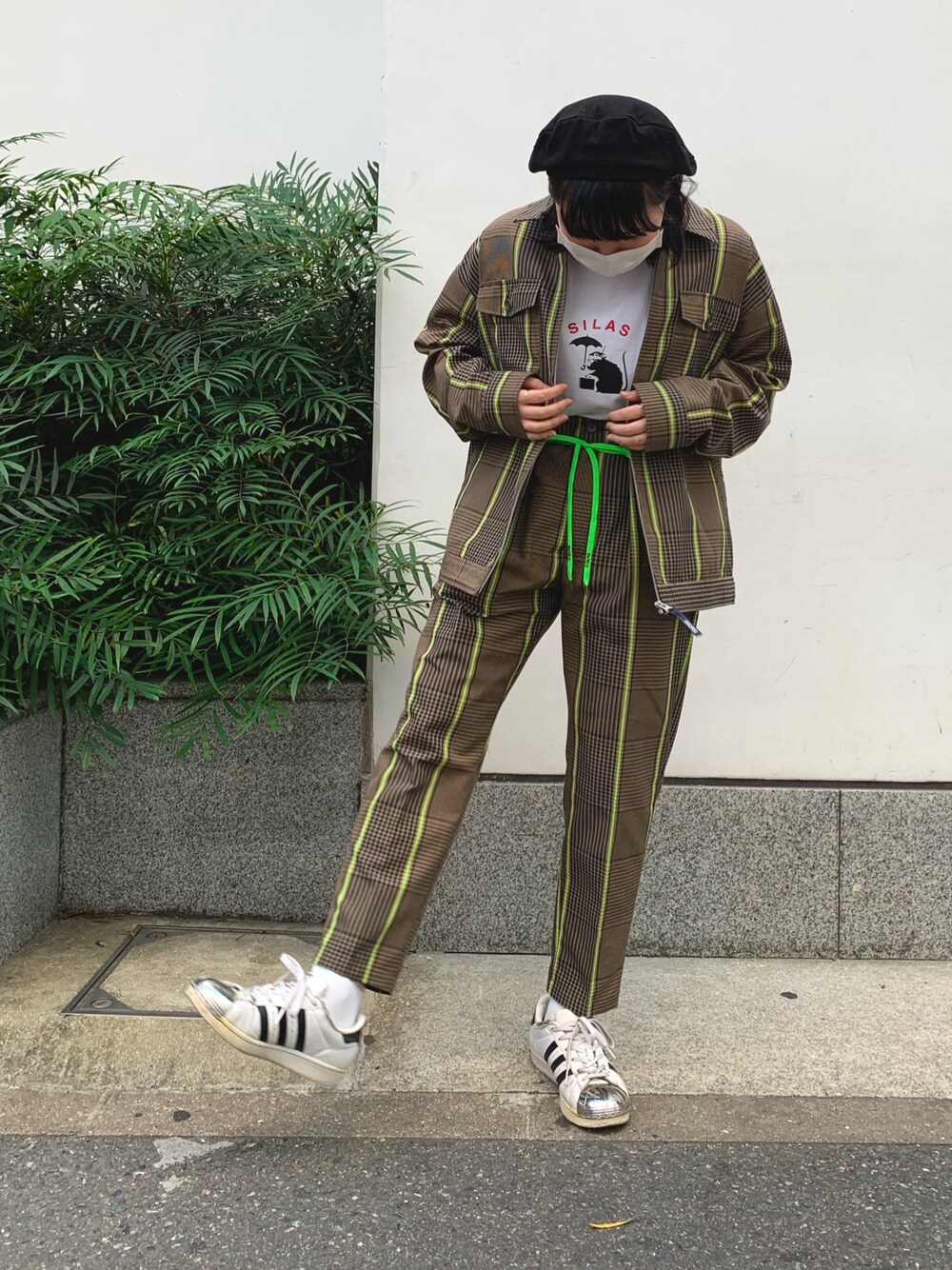 「春夏コーデ、休日スタイル、セットアップ、メンズライク、SILAS、SILAS&MARIA、silasfukuoka」｜「SILASのFRONT ZIP JACKET（その他アウター、グリーン系）」を使った、minatoさん（レディース・159cm）の春コーディネートの1枚目の写真