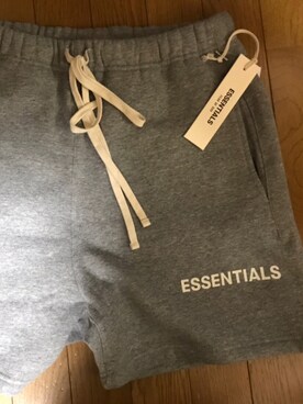 「Fear of God Los Angeles（フィアーオブゴッドロサンゼルス）のアイテム（パンツ、グレー系）」を使った、SKY++さん（メンズ・169cm）の冬コーディネート