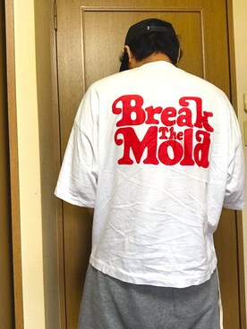 「UNIQLO（ユニクロ）のアイテム（Tシャツ/カットソー、ホワイト系）」を使った、SKY++さん（メンズ・169cm）の夏コーディネート