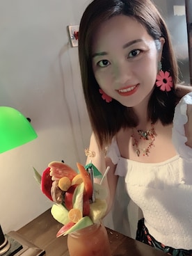 「ZARA（ザラ）のアイテム（ニット/セーター、ホワイト系）」を使った、vickyさん（レディース・160cm）の夏コーディネート